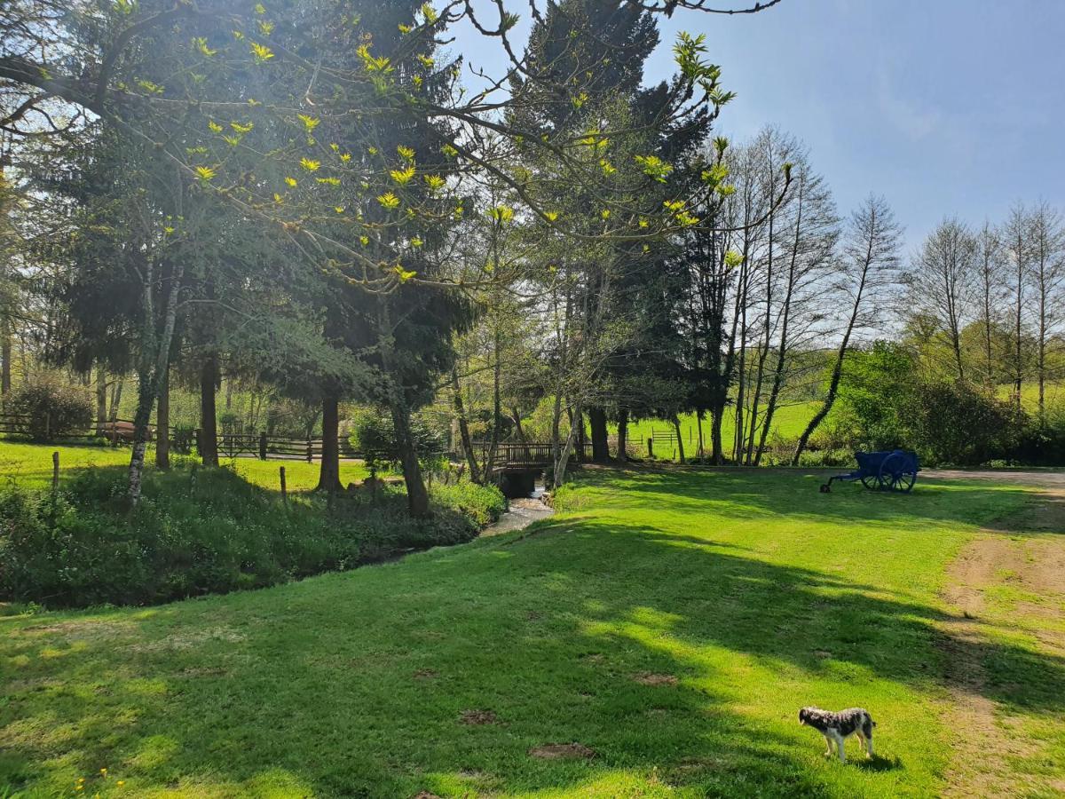 Moulin Du Pommier Glamping & Camping Saulgond 外观 照片