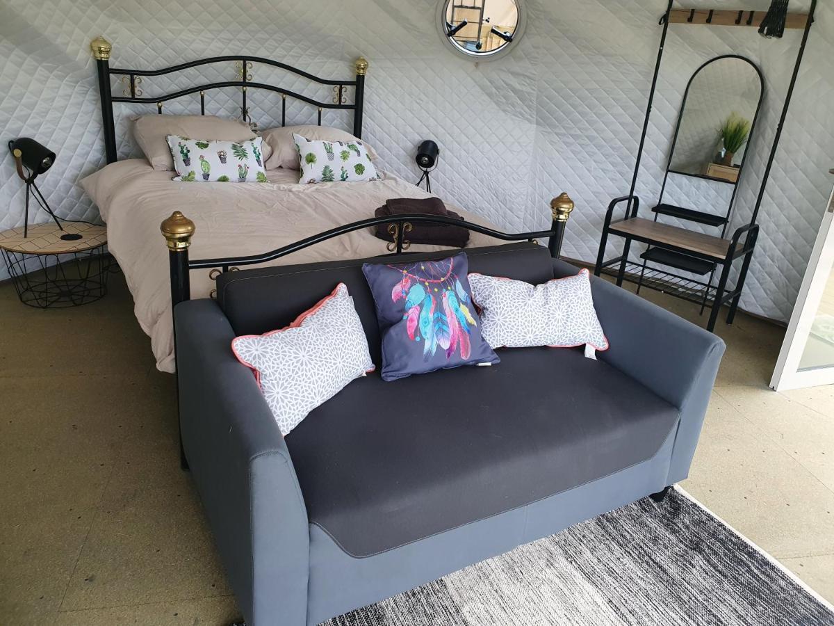 Moulin Du Pommier Glamping & Camping Saulgond 外观 照片
