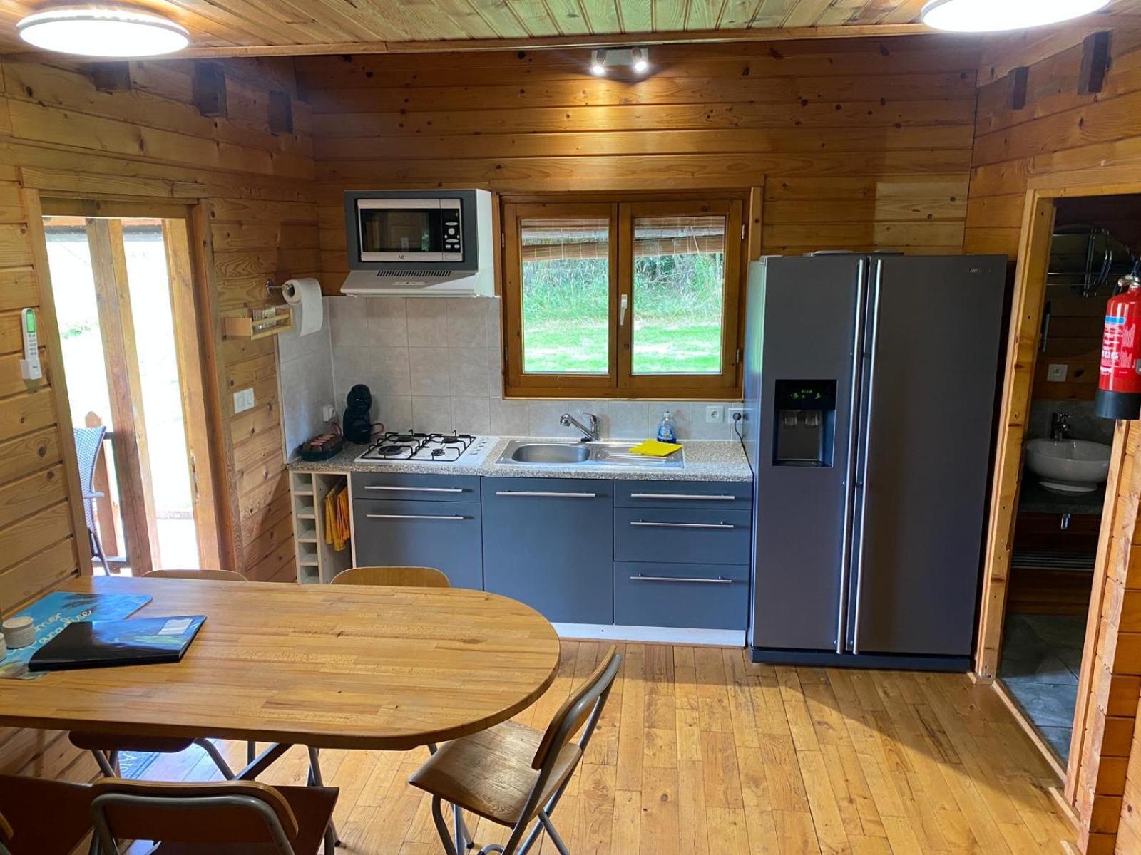 Moulin Du Pommier Glamping & Camping Saulgond 外观 照片